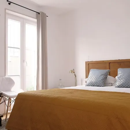 Poets Albergue *