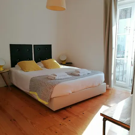 Poets * Лиссабон