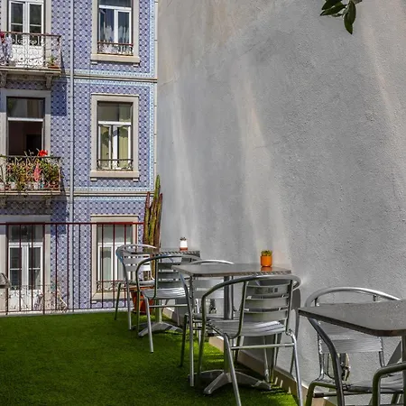 Poets Albergue