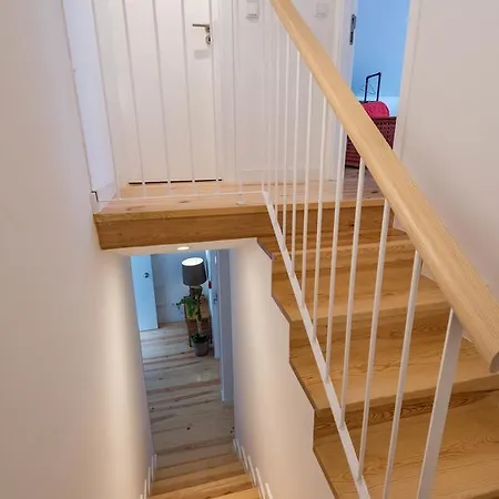 Poets Хостел *