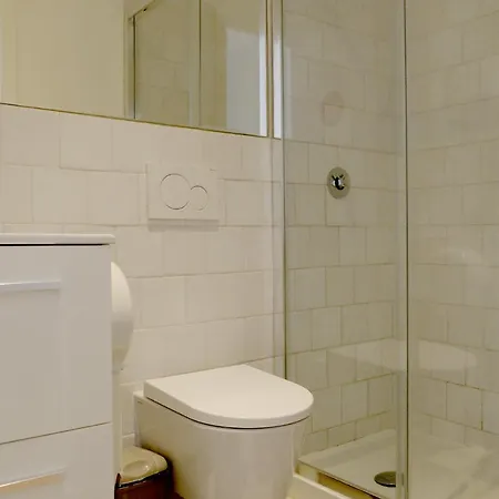 Хостел Poets Лиссабон